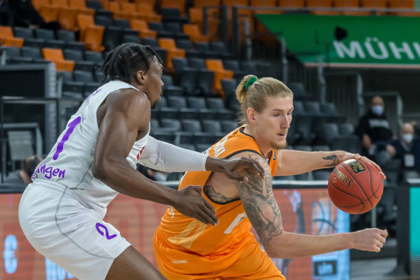 尽管本赛季 尽管本赛季