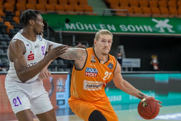 队改善进攻 队改善进攻