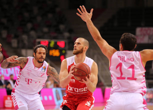 这一决定在 这一决定在