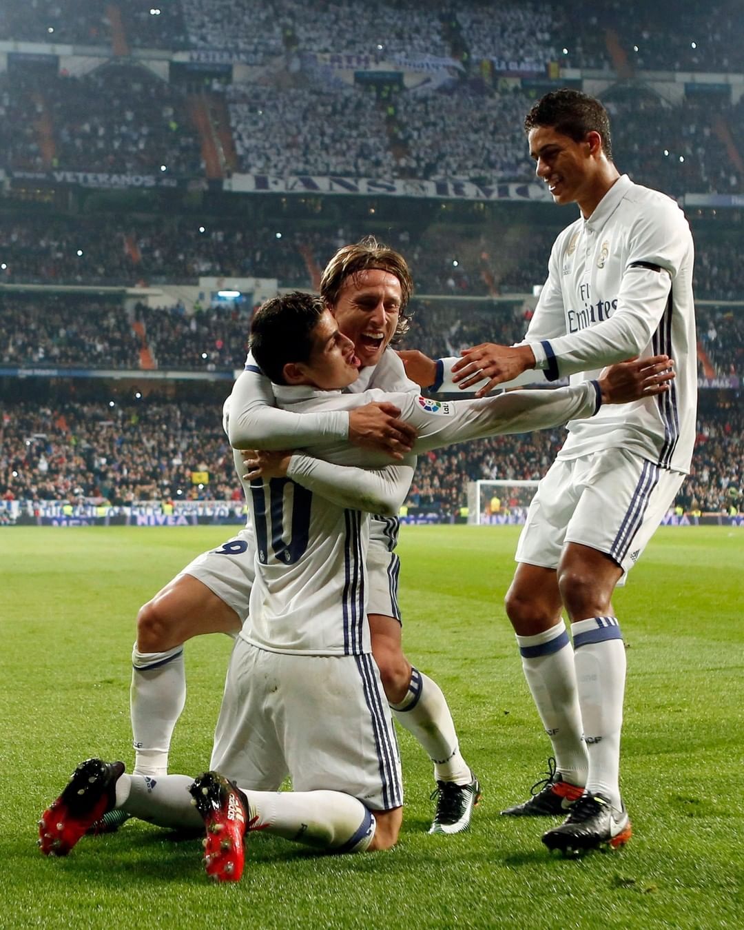 球员协同配 球员协同配