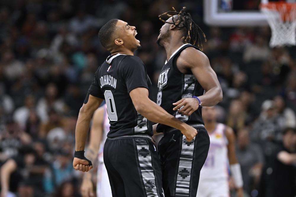 昂首晋级四 昂首晋级四